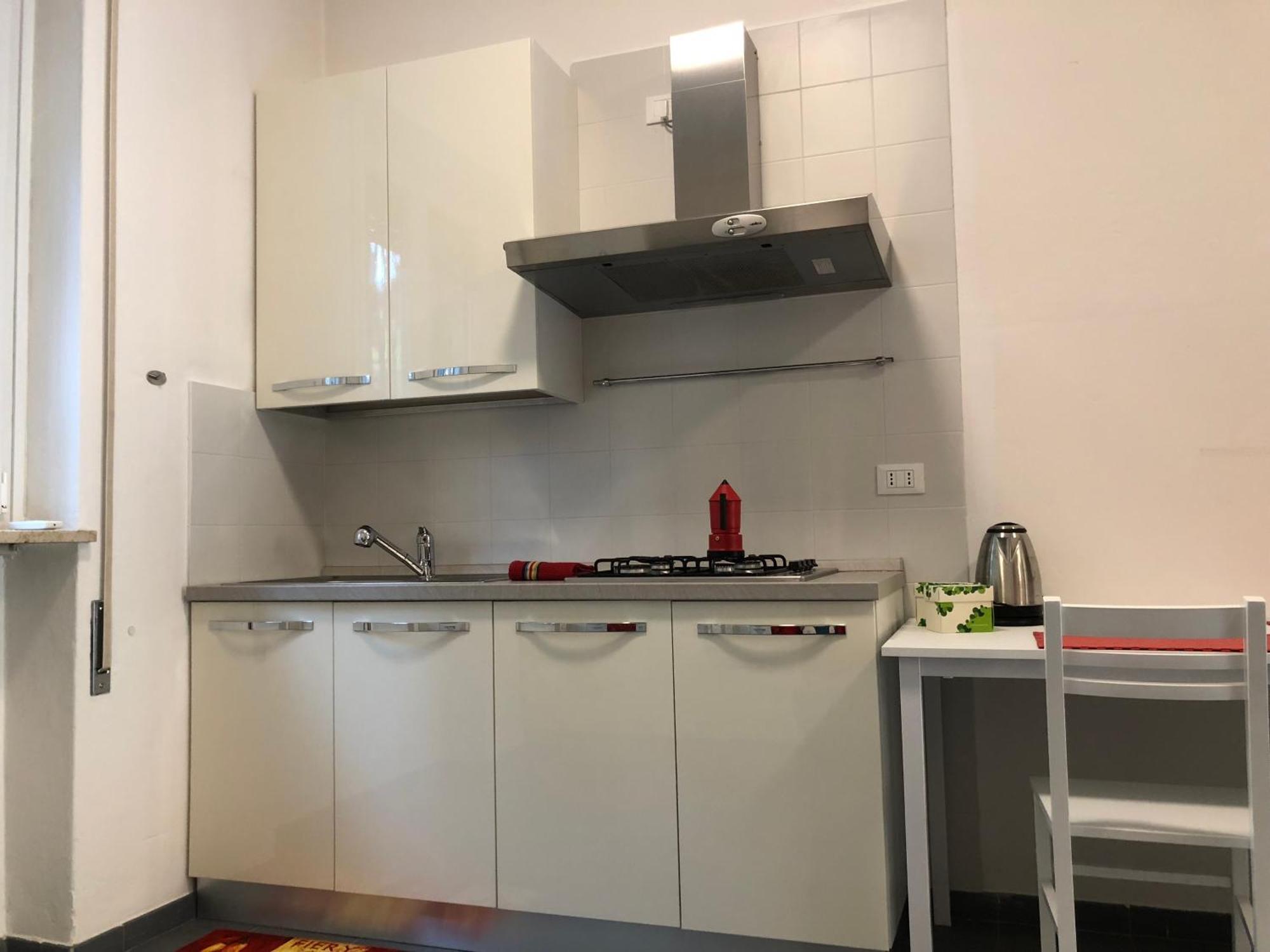 Senza Pensieri Piazza Marconi Apartment *