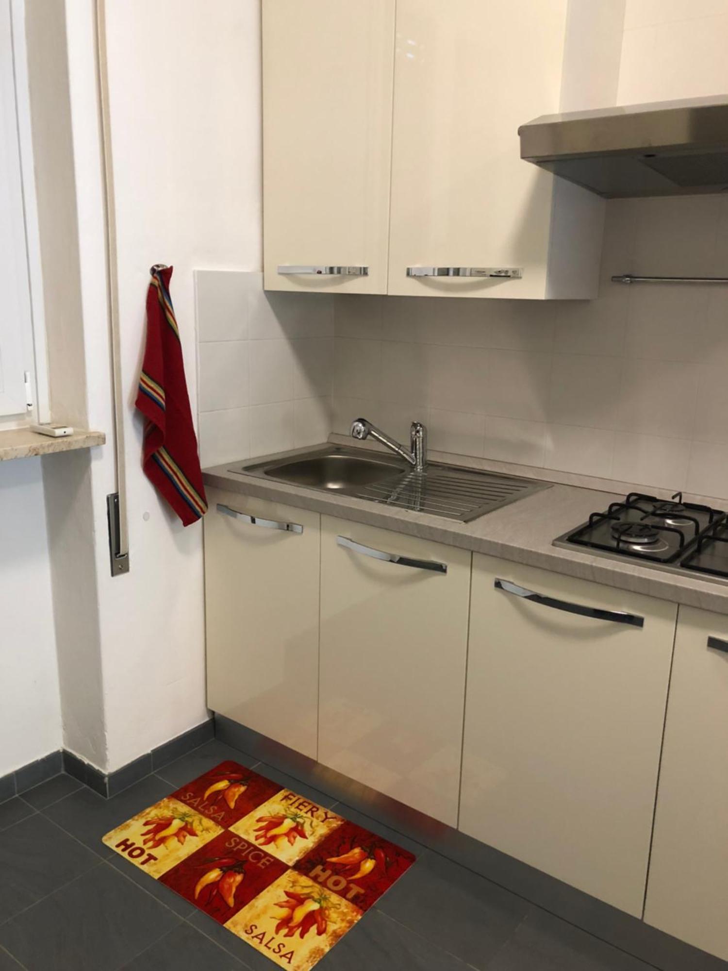 Apartment Senza Pensieri Piazza Marconi *